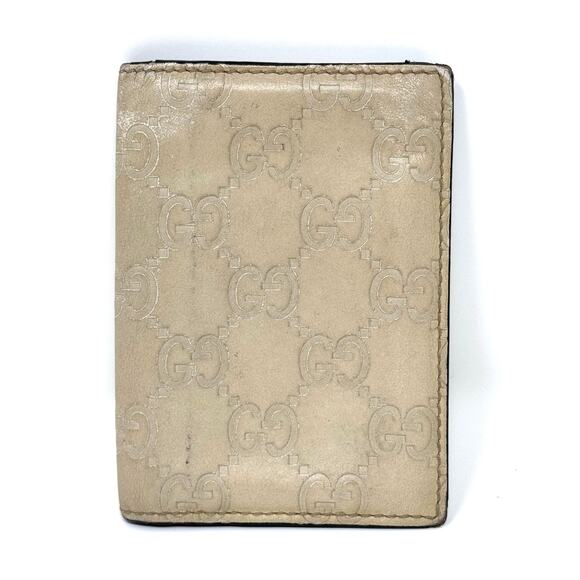 Gucci ‘GG’ Bifold Wallet - Picture 1 of 8